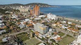 Apartamento en Piriápolis (Piriápolis Centro) Ref. 6112
