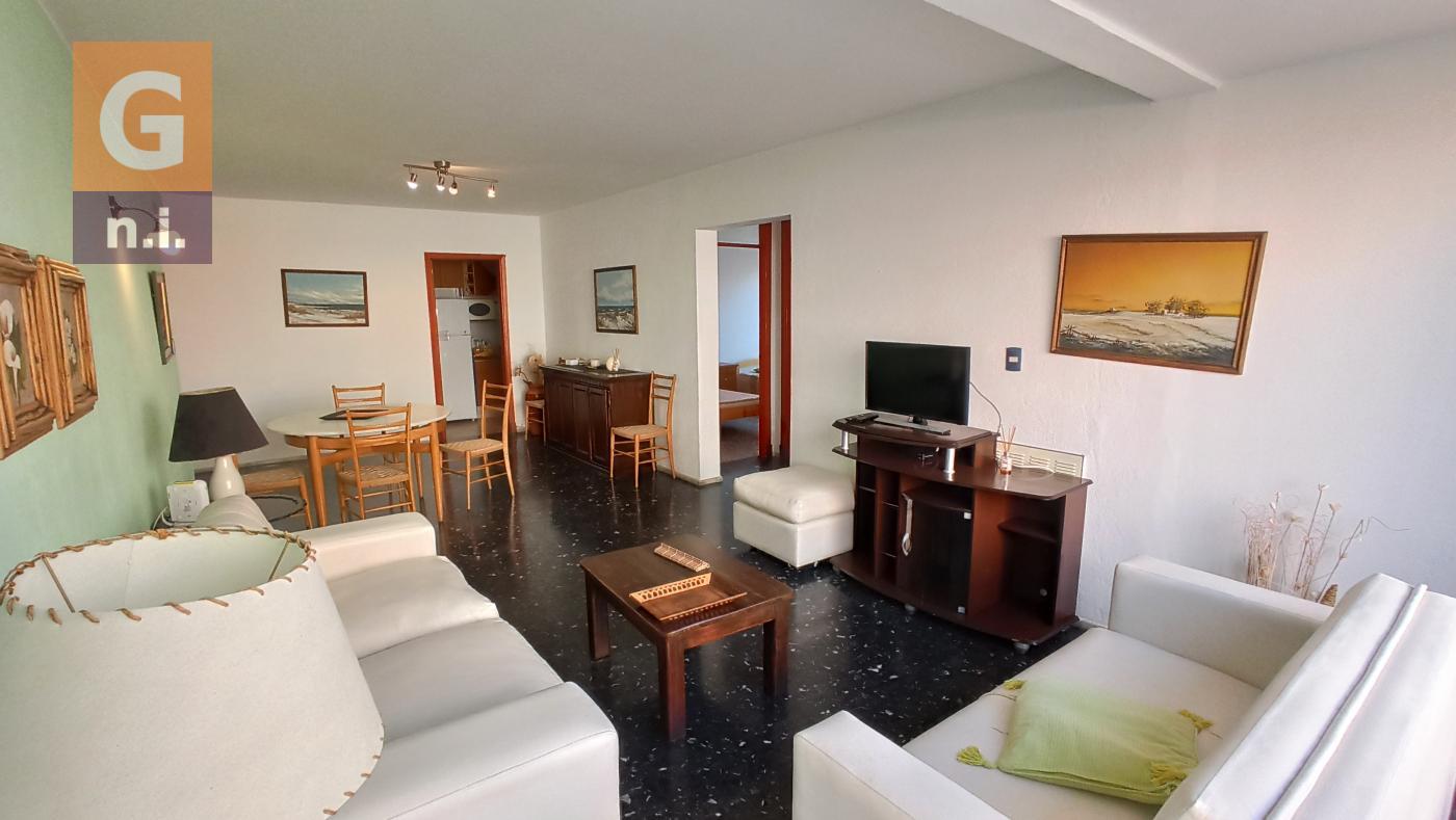Apartamento en Punta del Este (Península) - Ref. 4042