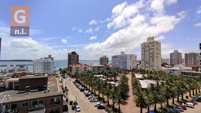 Apartamento en Punta del Este (Península) Ref. 5019