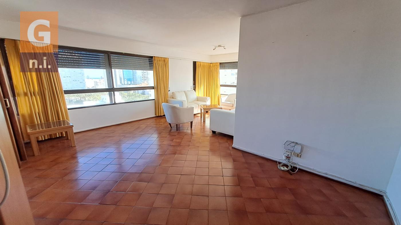 Apartamento en Punta del Este (Península) Ref.7158