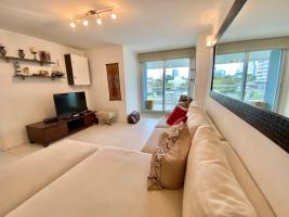 Apartamento en Punta del Este (Playa Brava) 6531