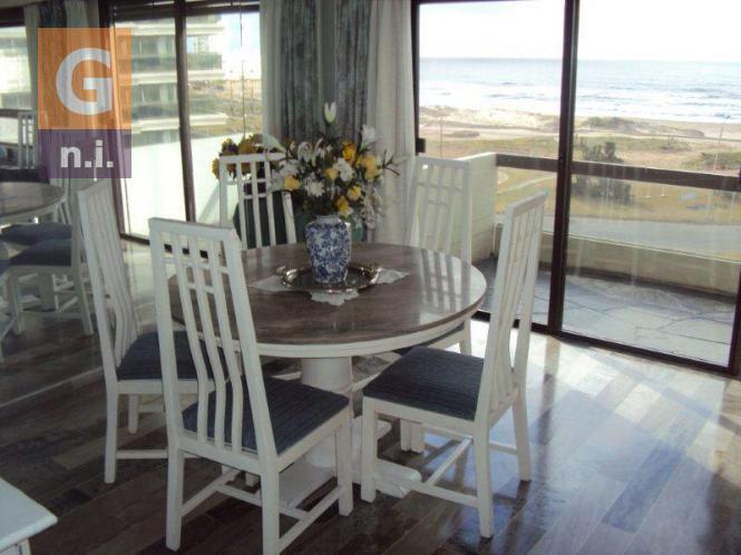 Apartamento en Punta del Este (Playa Brava)