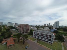 Apartamento en Punta del Este (Playa Brava) Ref. 3943