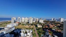 Apartamento en Punta del Este (Playa Brava) Ref. 3963