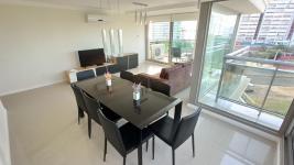 Apartamento en Punta del Este (Playa Brava) Ref. 4386