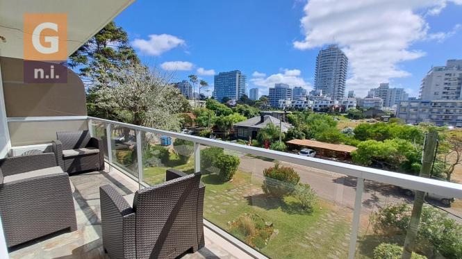 Apartamento en Punta del Este (Playa Brava) Ref. 5779
