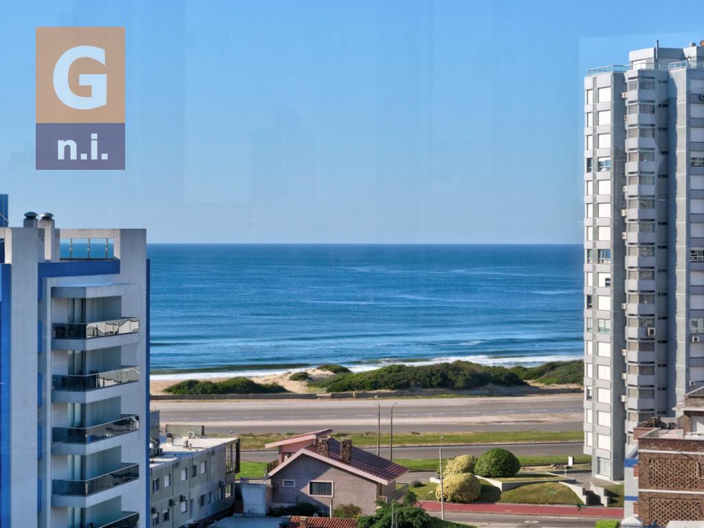 Apartamento en Punta del Este (Playa Brava) Ref. 5782