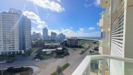 Apartamento en Punta del Este (Playa Brava) Ref. 7101