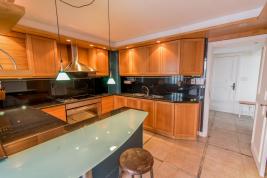 Apartamento en Punta del Este (Playa Mansa) - Ref. 4186