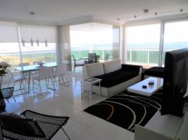 Apartamento en Punta del Este (Playa Mansa) - Ref. 4190