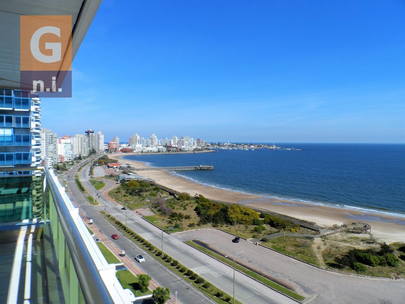 Apartamento en Punta del Este (Playa Mansa) - Ref. 4190