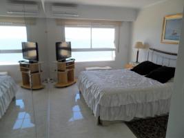 Apartamento en Punta del Este (Playa Mansa) - Ref. 4190