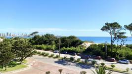 Apartamento en Punta del Este (Playa Mansa) - Ref. 4366