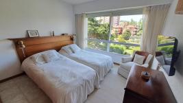 Apartamento en Punta del Este (Playa Mansa) 6826