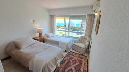 Apartamento en Punta del Este (Playa Mansa) 6826