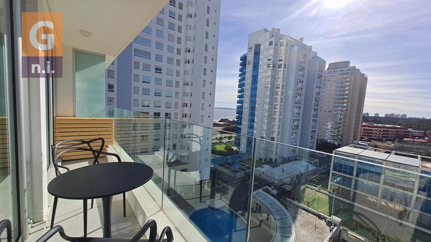 Apartamento en Punta del Este (Playa Mansa) 7208