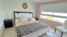 Apartamento en Punta del Este (Playa Mansa) Ref- 4475