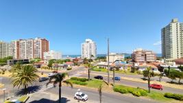 Apartamento en Punta del Este (Playa Mansa) Ref- 4476