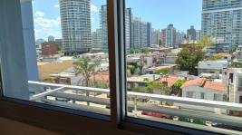 Apartamento en Punta del Este (Playa Mansa) Ref- 4476