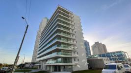 Apartamento en Punta del Este (Playa Mansa) Ref- 4697