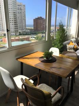 Apartamento en Punta del Este (Playa Mansa) Ref. 5047