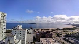 Apartamento en Punta del Este (Playa Mansa) Ref. 5359