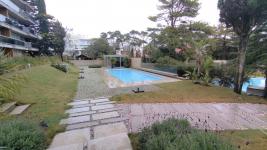 Apartamento en Punta del Este (Playa Mansa) Ref. 5428