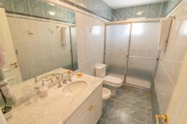 Apartamento en Punta del Este (Playa Mansa) Ref. 5568