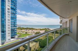 Apartamento en Punta del Este (Playa Mansa) Ref. 5568