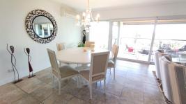 Apartamento en Punta del Este (Playa Mansa) Ref. 5574