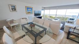 Apartamento en Punta del Este (Playa Mansa) Ref. 7201