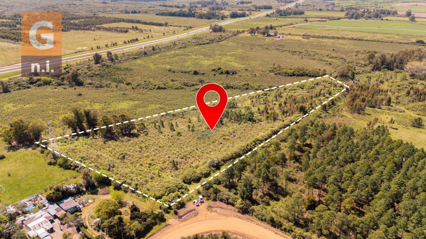 Campos y Fracciones en Piriápolis (Estación Las Flores) Ref. 6442