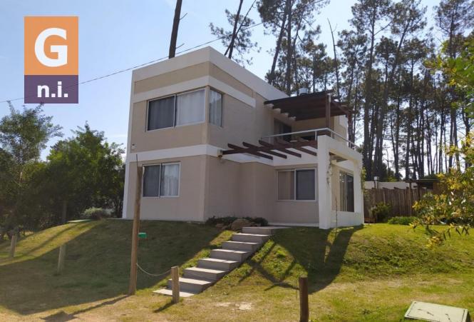 Casa en Piriápolis (Los Ángeles) - Ref. 4383