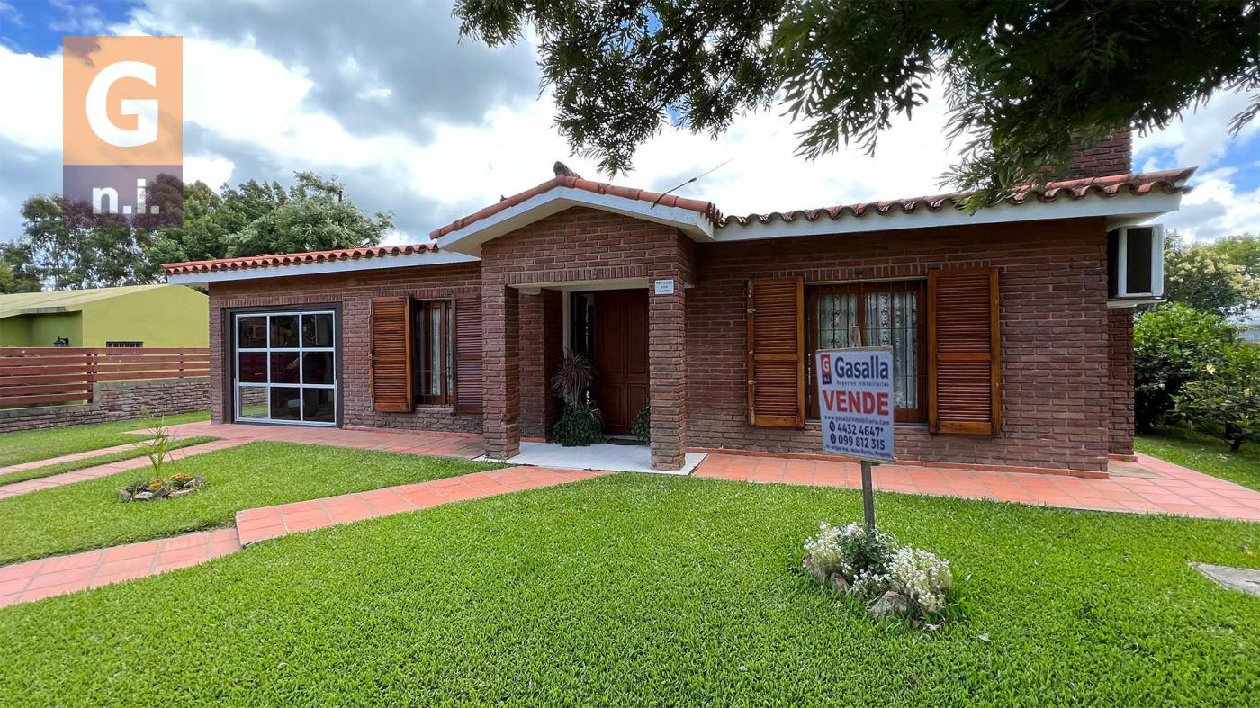 Casa en Piriápolis (Playa Hermosa) Ref. 5732