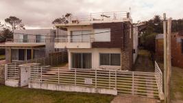Casa en Piriápolis (Playa Hermosa) Ref. 6633