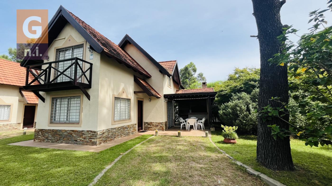 Casa en Piriápolis (Punta Colorada)