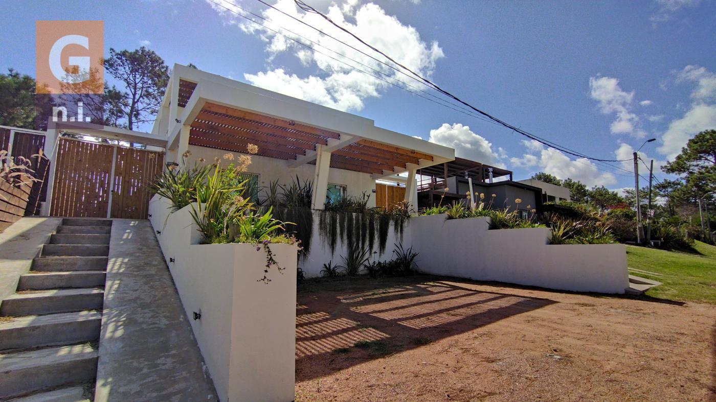 Casa en Piriápolis (Punta Colorada) Ref. 5267