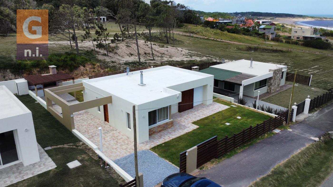 Casa en Piriápolis (Punta Colorada) Ref. 5736