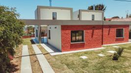 Casa en Piriápolis (Punta Colorada) Ref. 6902