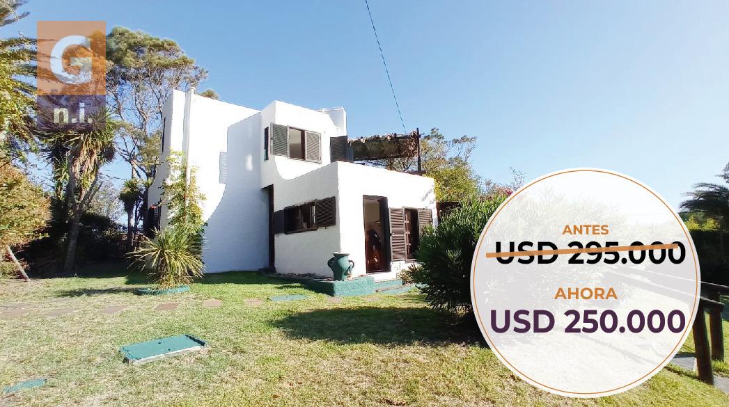 Casa en Piriápolis (Punta Fría) Ref. 4520