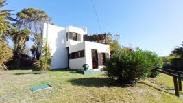 Casa en Piriápolis (Punta Fría) Ref. 4520
