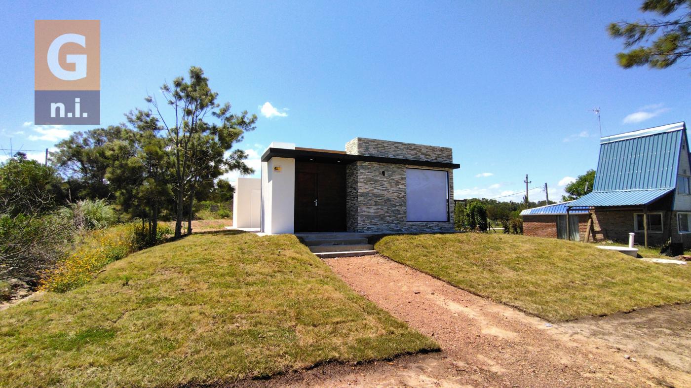 Casa en Piriápolis (Punta Negra) Ref. 4945