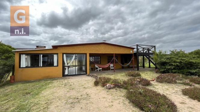 Casa en Piriápolis (Punta Negra) Ref. 6706