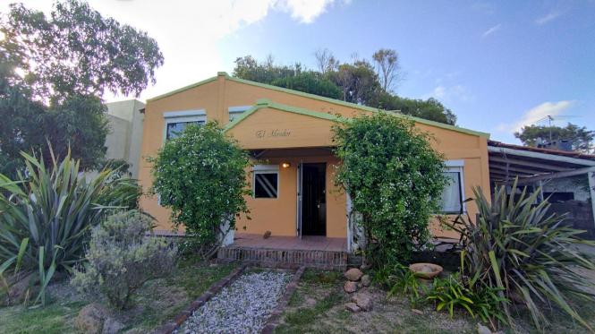 Casa en Piriápolis (Punta Negra) Ref.1694