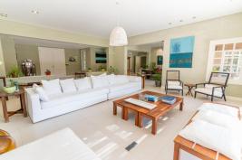 Casa en Punta del Este (Beverly Hills) Ref. 5277