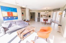 Casa en Punta del Este (Beverly Hills) Ref. 5277