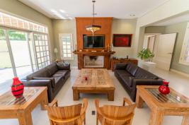 Casa en Punta del Este (Beverly Hills) Ref. 5985