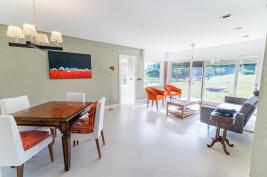 Casa en Punta del Este (Beverly Hills) Ref. 5985