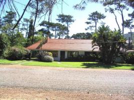 Casa en Punta del Este (Cantegril) Ref. 4815