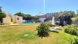 Casa en Punta del Este (La Barra)- Ref 4488